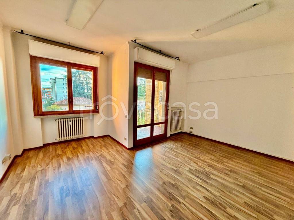 ufficio in affitto a Pistoia