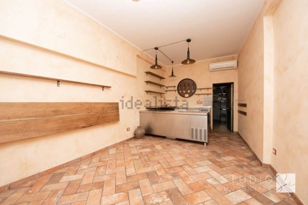 locale commerciale in affitto a Pistoia in zona Centro Città