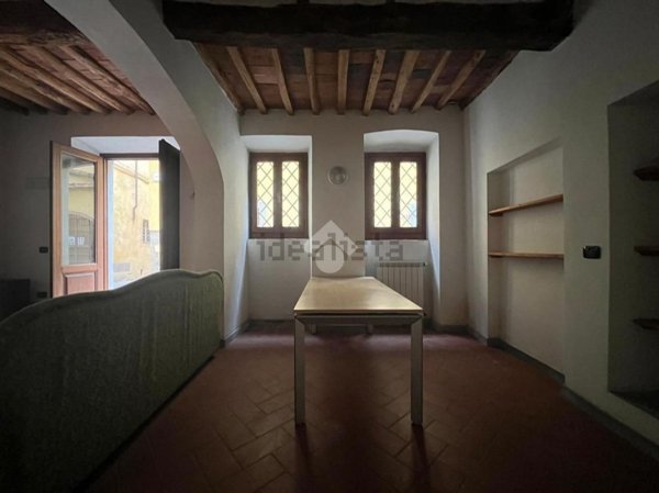 ufficio in affitto a Pistoia in zona Centro Città