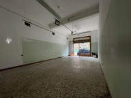 negozio in affitto a Pistoia