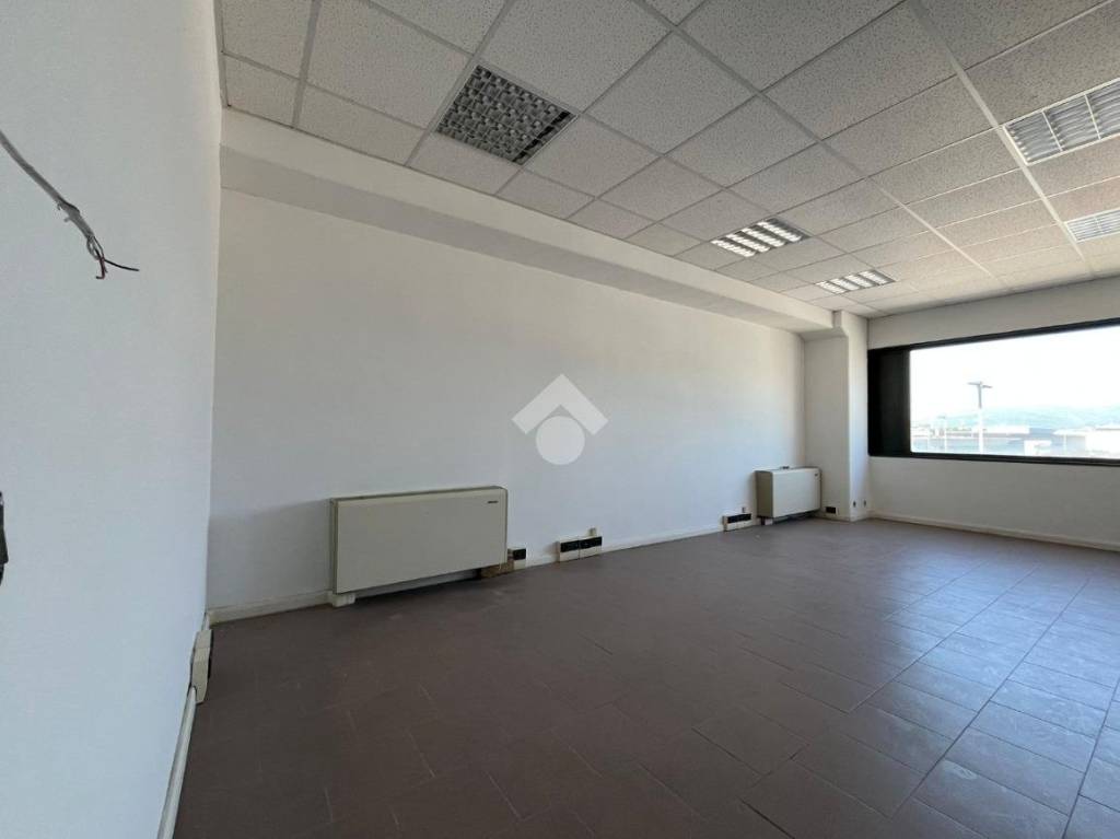 ufficio in affitto a Pistoia
