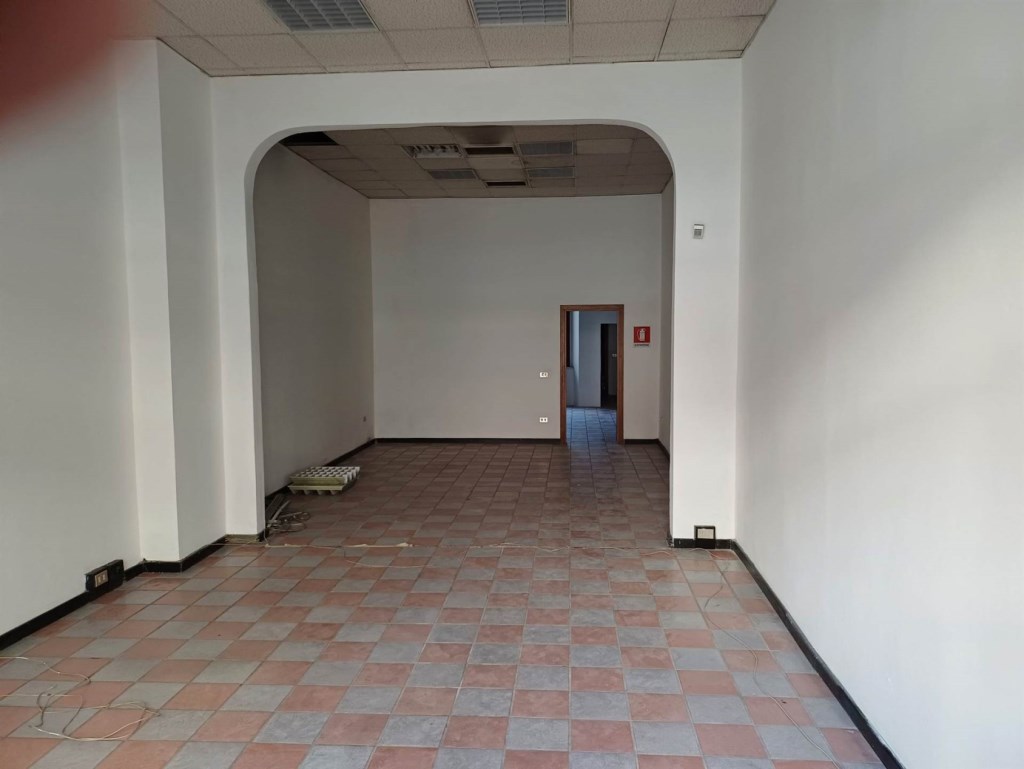 negozio in affitto a Pistoia in zona Centro Città