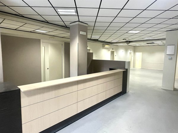 ufficio in affitto a Pistoia in zona Stadio