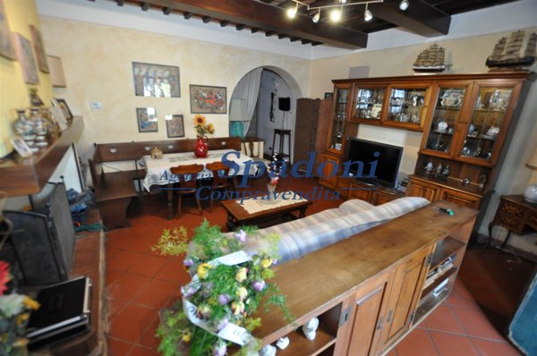 casa indipendente in affitto a Ponte Buggianese in zona Vione