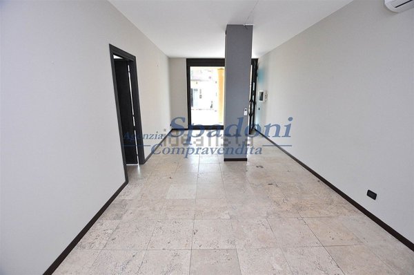 negozio in affitto a Ponte Buggianese