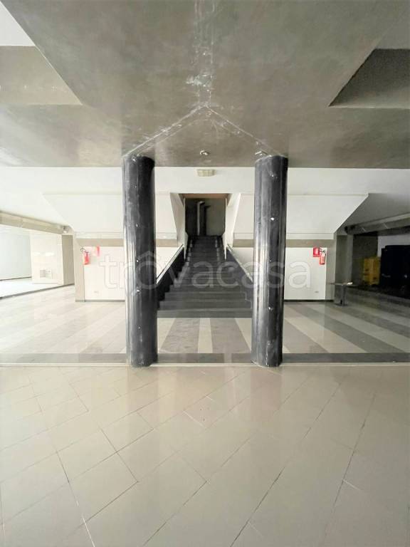 negozio in affitto a Quarrata