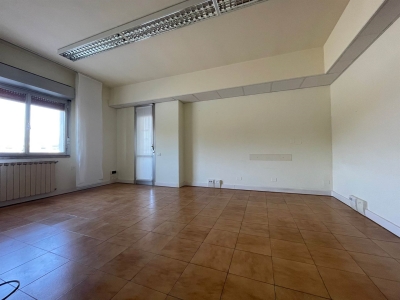 ufficio in affitto a Quarrata