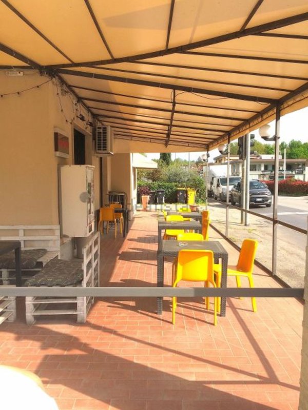 negozio in affitto a Quarrata