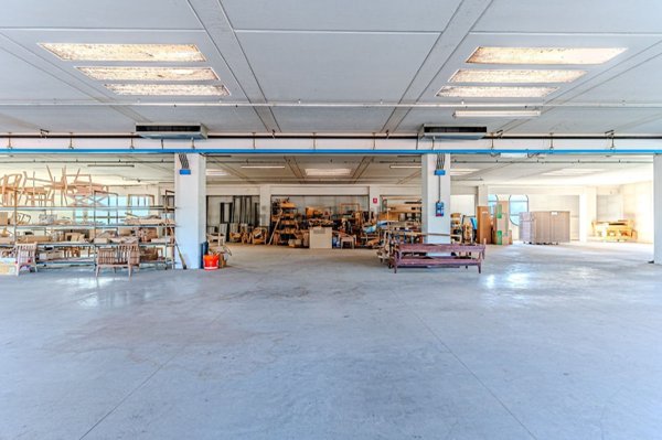 capannone in affitto a Quarrata