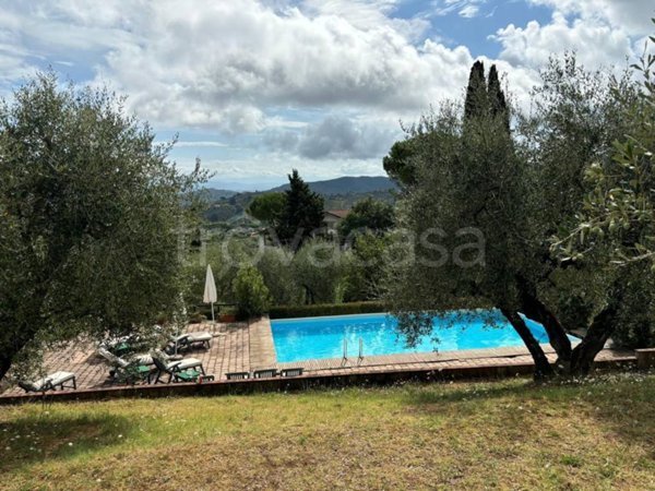 casa indipendente in affitto a Quarrata in zona Montemagno