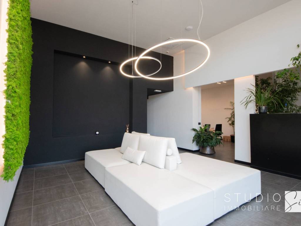 locale commerciale in affitto a Quarrata