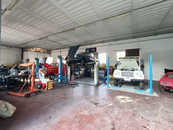 ufficio in affitto a Quarrata in zona Valenzatico