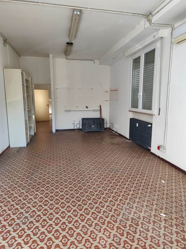 ufficio in affitto a Quarrata