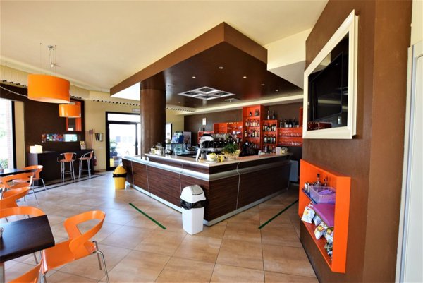 negozio in affitto a Quarrata