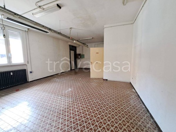 locale commerciale in affitto a Quarrata