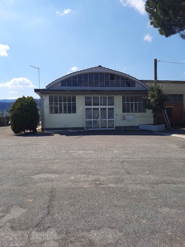 capannone in affitto a Quarrata in zona Casini