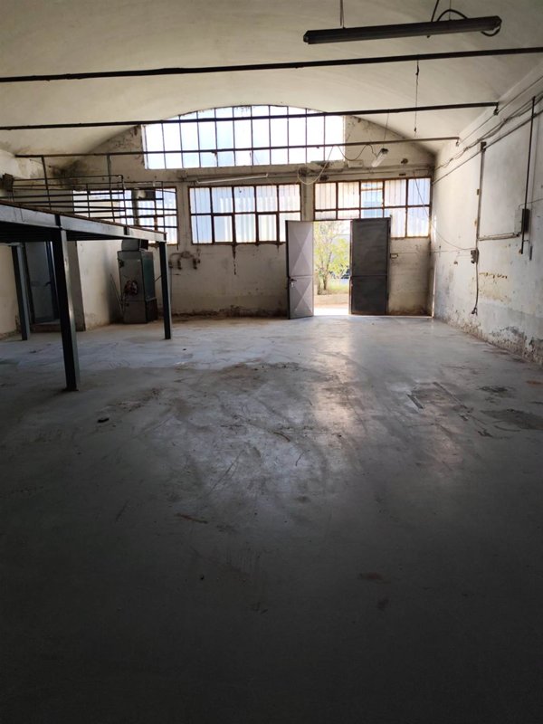 ufficio in affitto a Quarrata in zona Campiglio