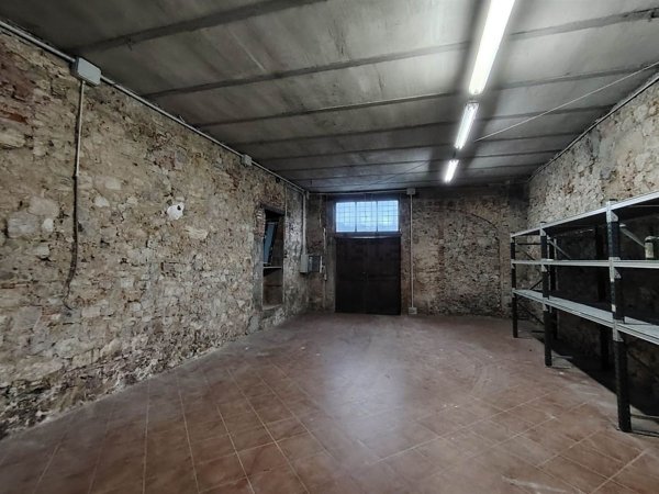 ufficio in affitto a Serravalle Pistoiese in zona Masotti