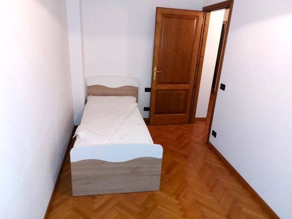 casa indipendente in affitto a Chiesina Uzzanese