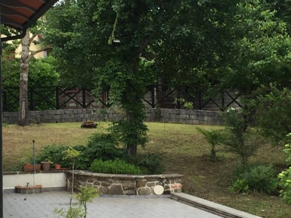 casa indipendente in affitto a San Marcello Piteglio in zona Casa di Monte