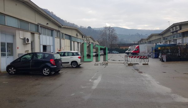 capannone in affitto a Bagno a Ripoli in zona Vallina