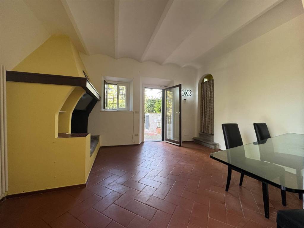 appartamento in affitto a Bagno a Ripoli in zona Vallina