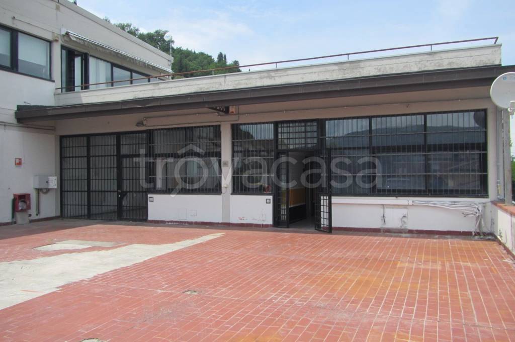 locale commerciale in affitto a Bagno a Ripoli in zona Antella