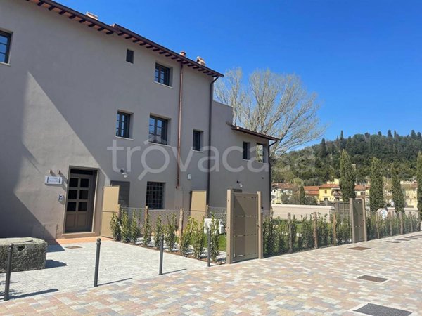 appartamento in affitto a Bagno a Ripoli in zona Vallina