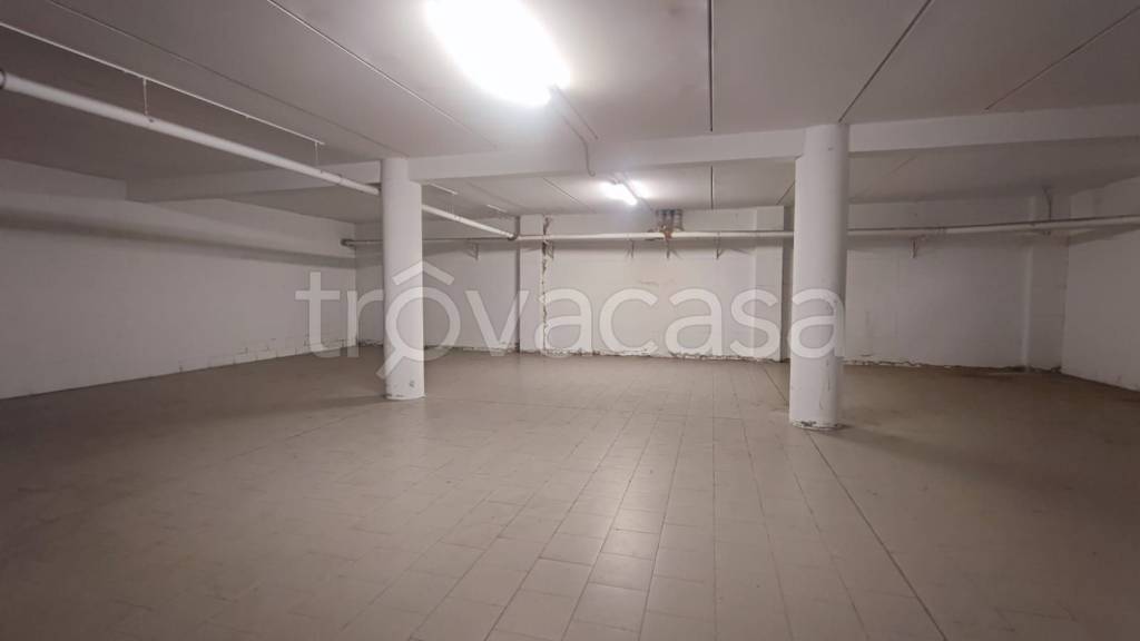 locale di sgombero in affitto a Bagno a Ripoli in zona Antella