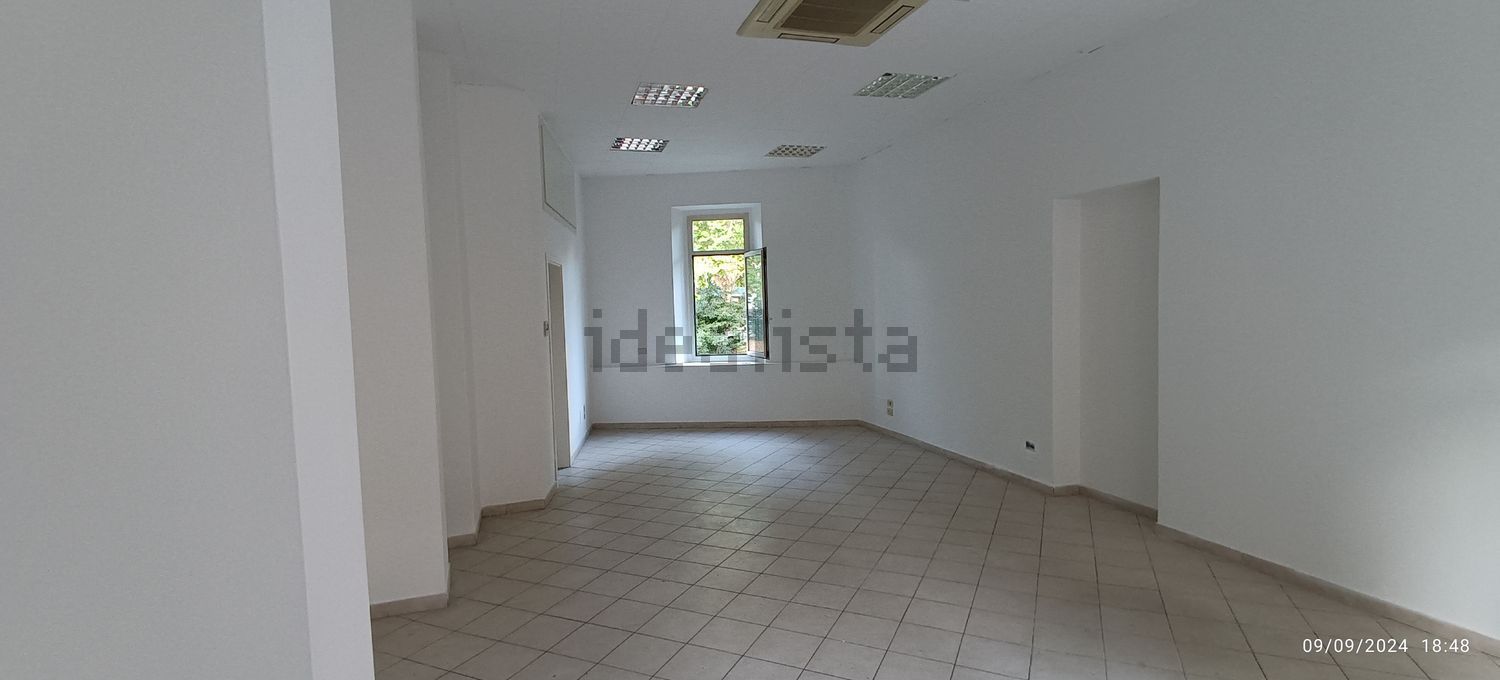 ufficio in affitto a Bagno a Ripoli in zona Grassina