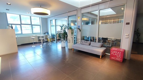 ufficio in affitto a Bagno a Ripoli in zona Antella