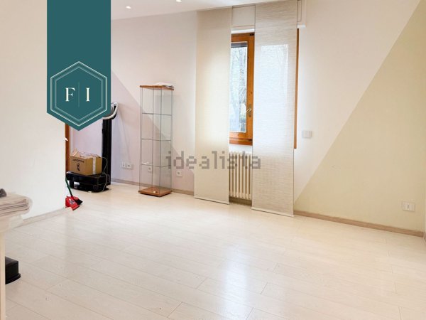 ufficio in affitto a Bagno a Ripoli in zona Grassina