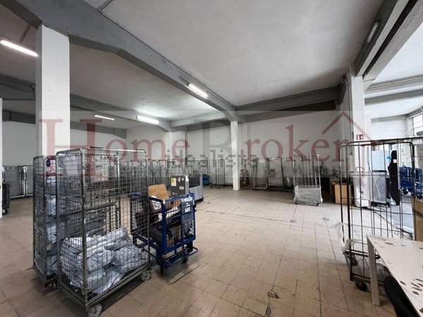 locale commerciale in affitto a Bagno a Ripoli in zona Grassina