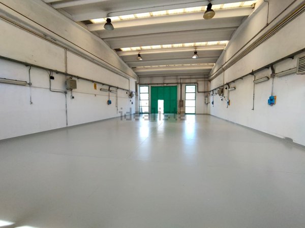 ufficio in affitto a Bagno a Ripoli in zona Vallina