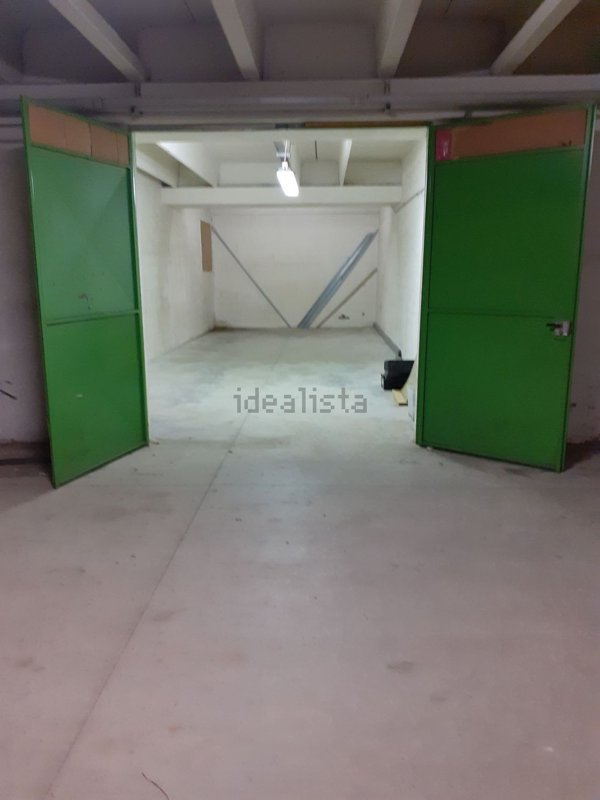 locale di sgombero in affitto a Bagno a Ripoli in zona Vallina