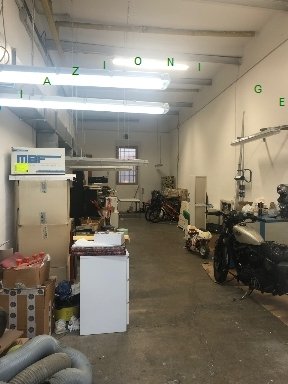 locale di sgombero in affitto a Borgo San Lorenzo