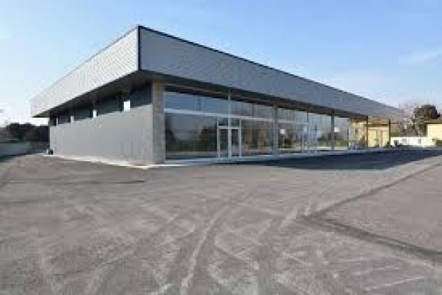 locale commerciale in affitto a Borgo San Lorenzo