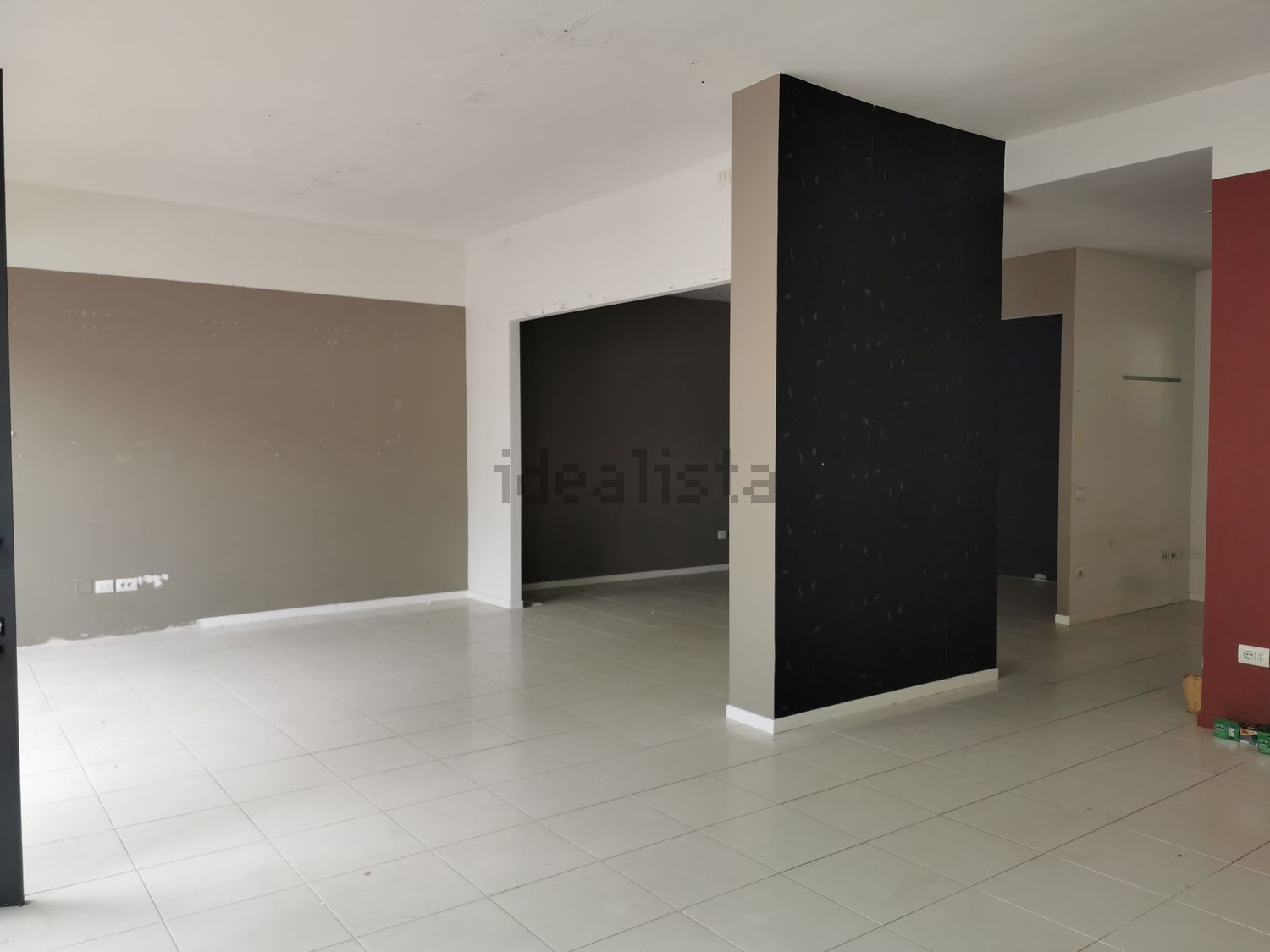 locale commerciale in affitto a Borgo San Lorenzo
