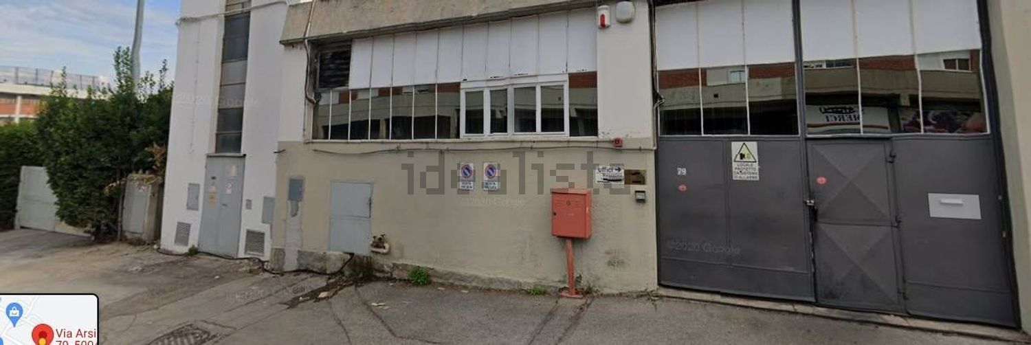 locale di sgombero in affitto a Calenzano