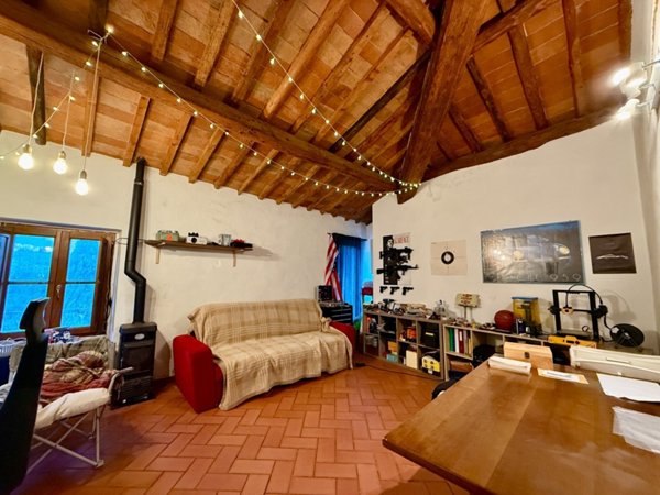 appartamento in affitto a Calenzano in zona Travalle