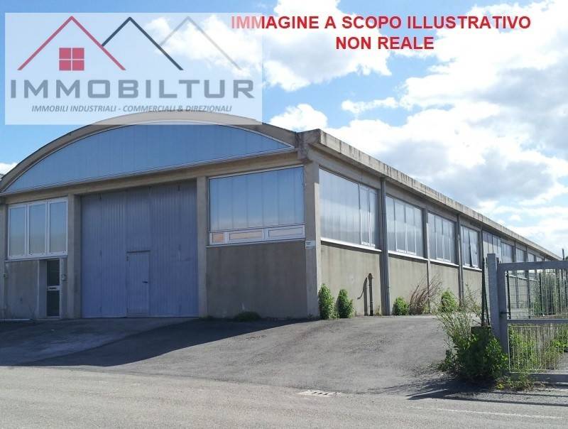 locale commerciale in affitto a Calenzano