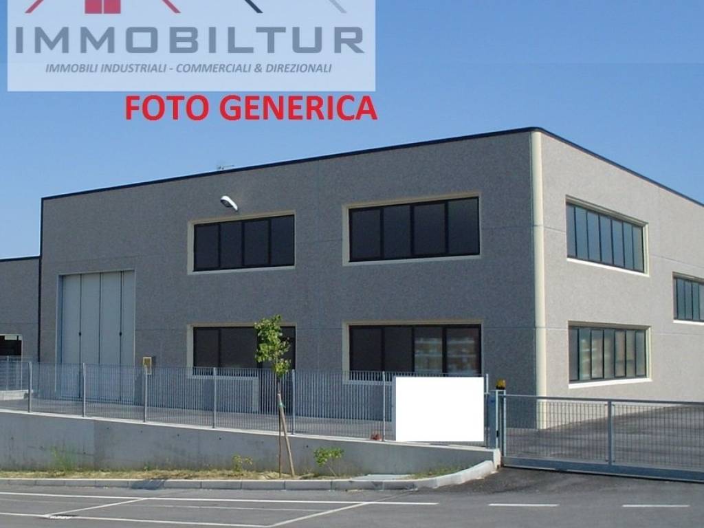 locale commerciale in affitto a Calenzano