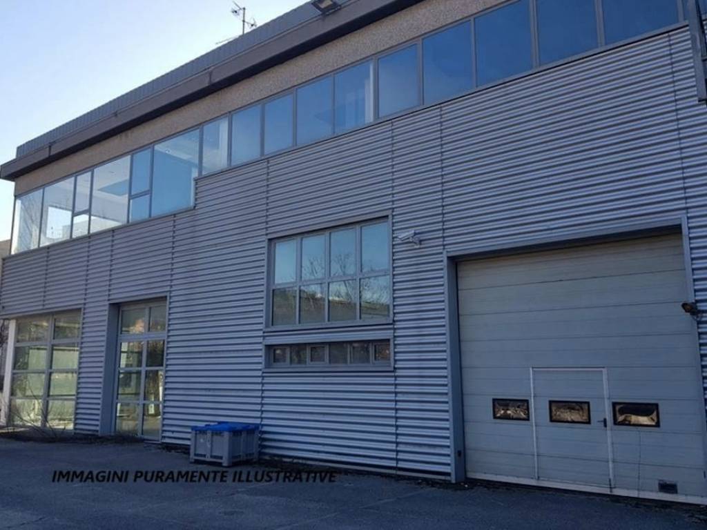 locale commerciale in affitto a Calenzano