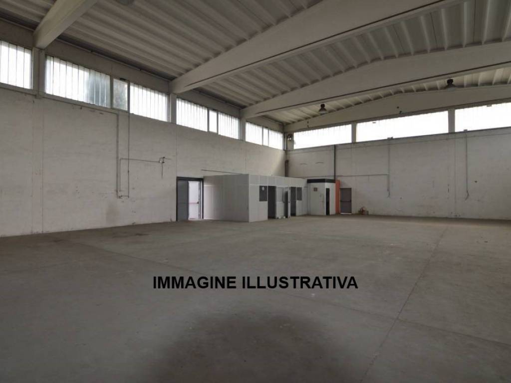 locale commerciale in affitto a Calenzano