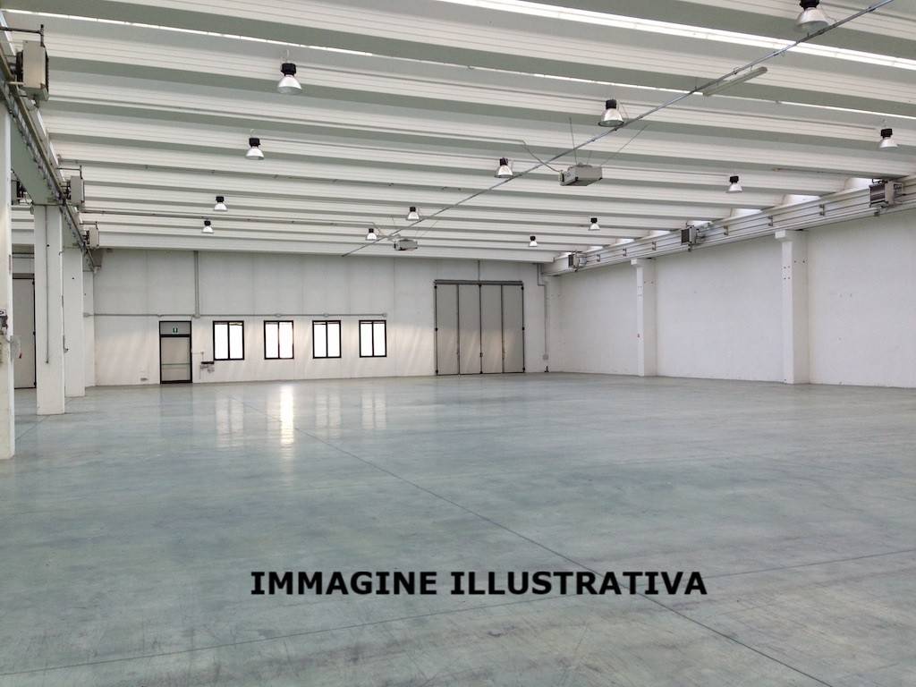 locale commerciale in affitto a Calenzano