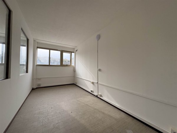 ufficio in affitto a Calenzano