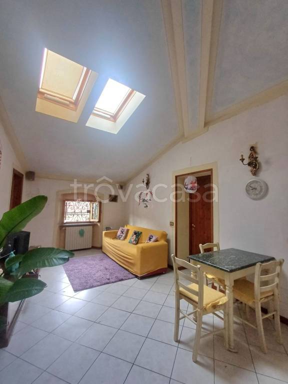 appartamento in affitto a Calenzano in zona Settimello