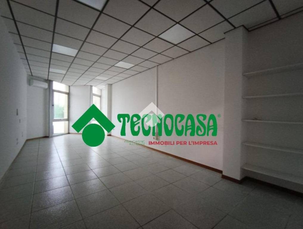 ufficio in affitto a Campi Bisenzio
