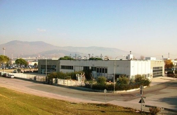 ufficio in affitto a Campi Bisenzio