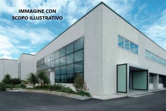 locale commerciale in affitto a Campi Bisenzio